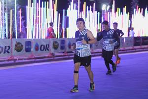 BIB: 3261
                            <button type="button" onclick="openModal(23185714)" class="btn btn-primary btn-sm float-right btn-popup" data-toggle="modal" data-target=".modal-high-quality">
                        <i class="fas fa-shopping-cart"></i> Add to Cart
                    </button>
                                            <button type="button" onclick="isThisMe(23185714, true)" class="btn btn-success btn-sm float-right btn-popup btn-isme hidden" data-toggle="tooltip" data-placement="bottom" title="นี่คือรูปของคุณใช่ไหม คลิกที่นี่เพื่อเอาเข้าอัลบั้ม">
                        <i class="fas fa-plus"></i> Add to album
                    </button>
                    <button type="button" onclick="isThisMe(23185714, false)" class="btn btn-warning btn-sm float-right btn-popup btn-isnotme hidden">
                        <i class="fas fa-ban"></i> Remove from album
                    </button>